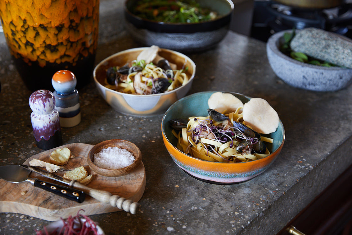 70's Ceramics Pasta Bowl Golden Hour - LEEF mode en accessoires