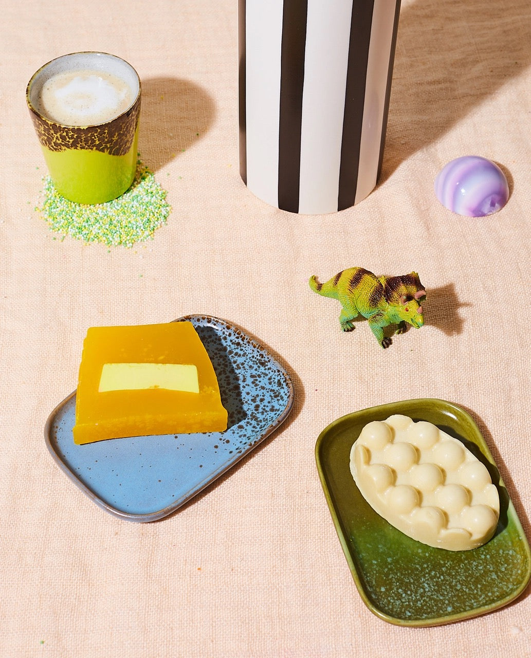 70s Ceramics Small Trays Atlas - LEEF mode en accessoires