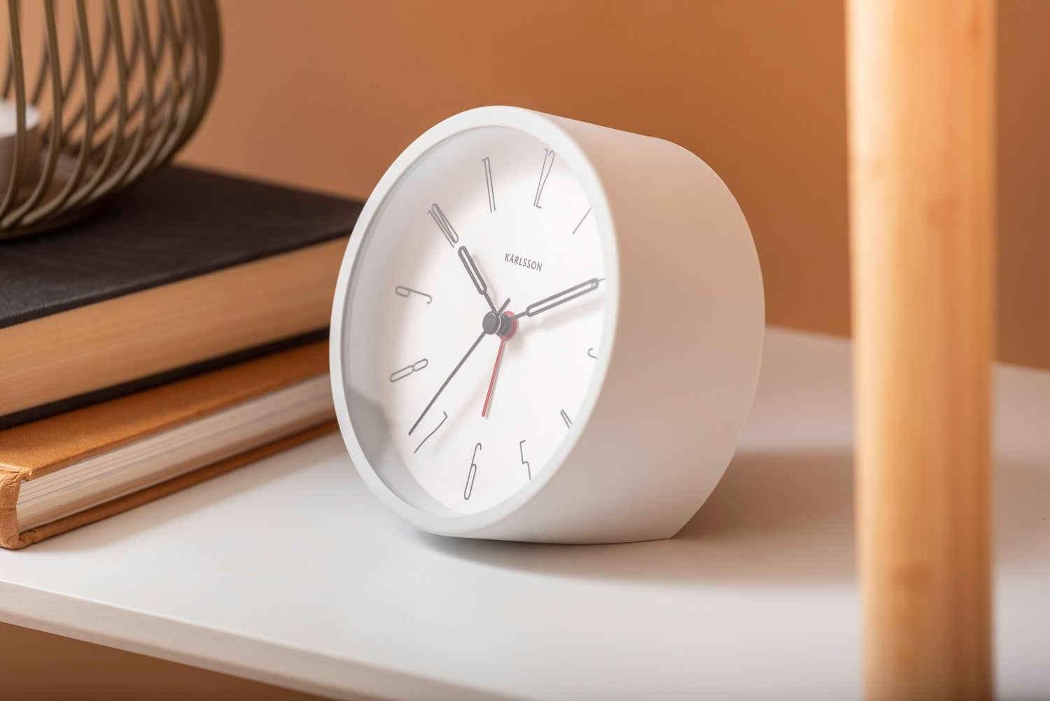 Alarmclock Belle Numbers white - LEEF mode en accessoires