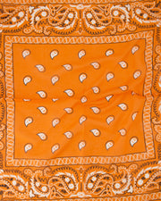 Astrid Groot Sjaals Oranje - LEEF mode en accessoires