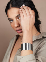 BREDE MATTE BANGLE / ZILVER Zilver - LEEF mode en accessoires