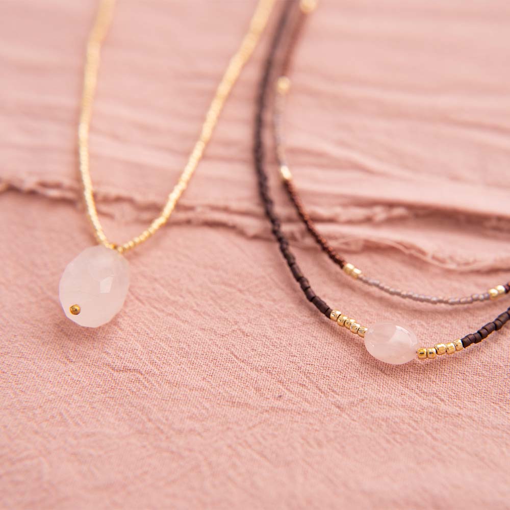 Calm Rose Quartz Necklace GC Rose quartz - LEEF mode en accessoires