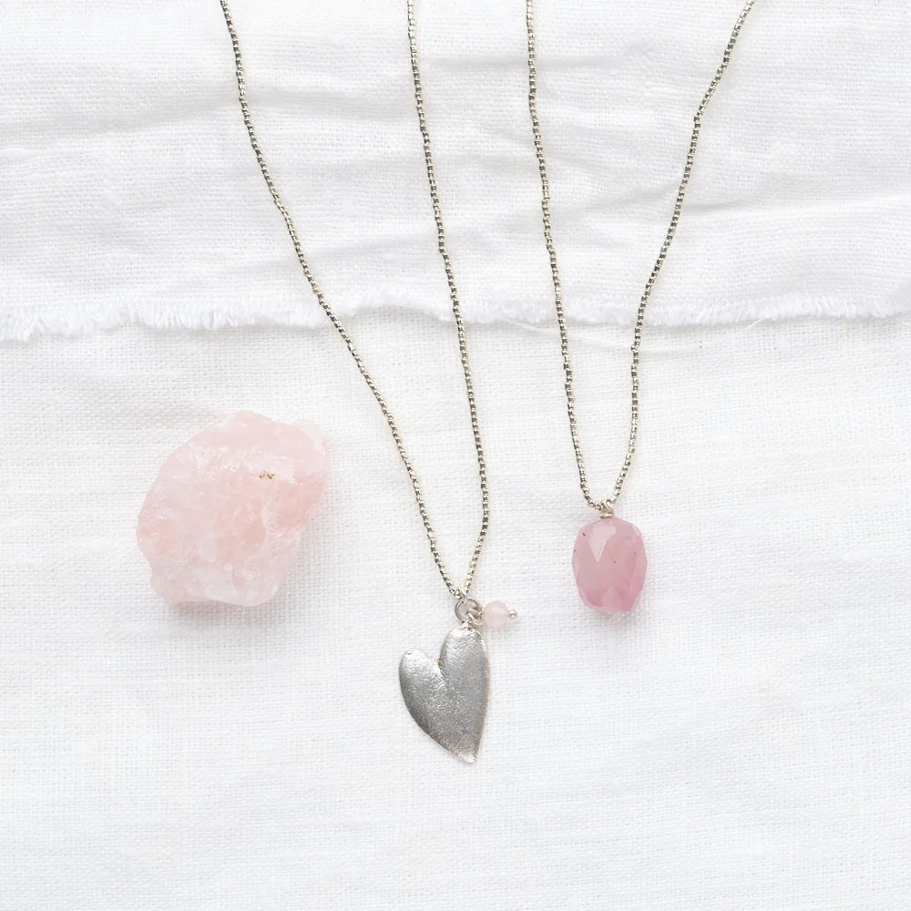 Calm Rose Quartz Necklace SC  Rose quartz - LEEF mode en accessoires