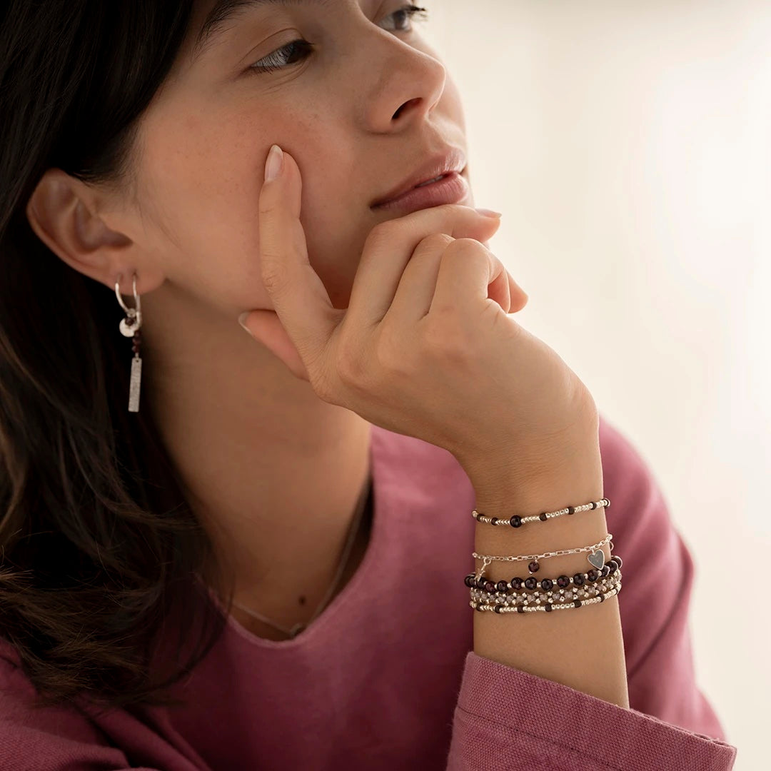 Clever Garnet Bracelet SC - LEEF mode en accessoires