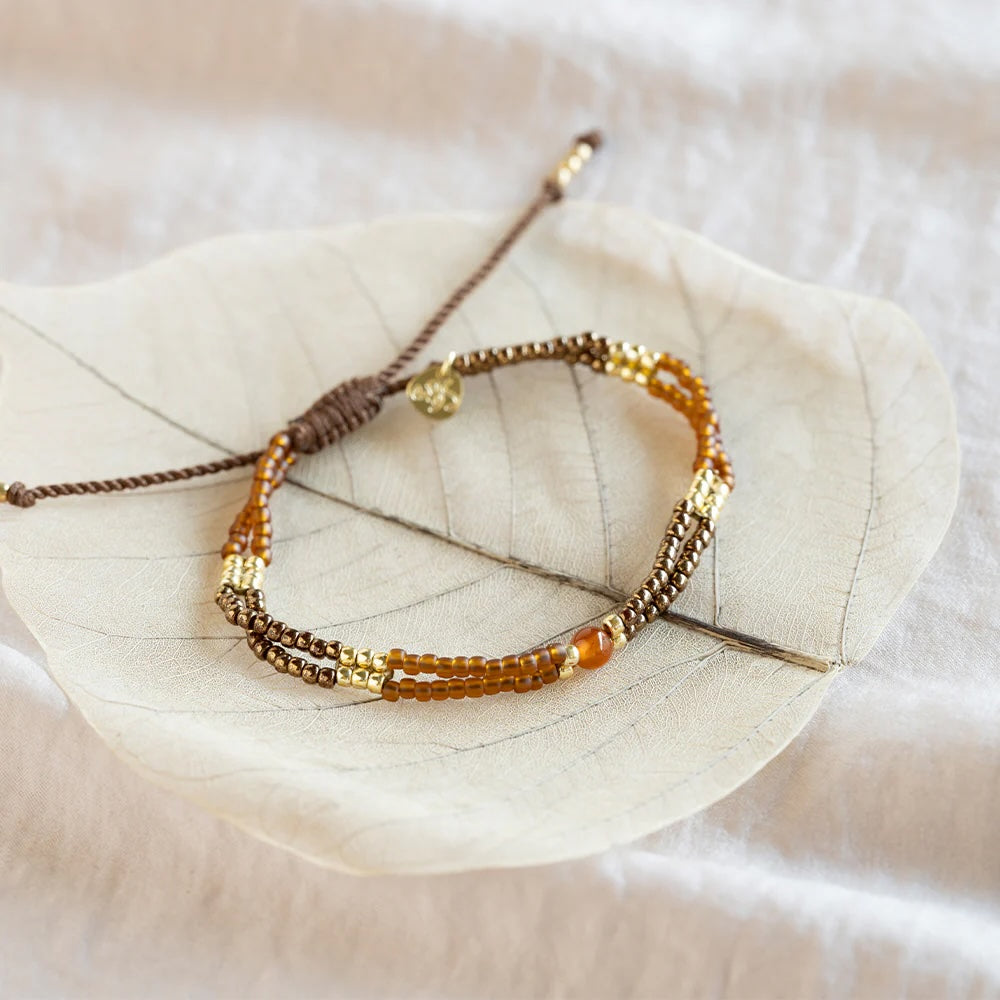 Compassionate Carnelian Bracelet Gold Colored Carnelian - LEEF mode en accessoires
