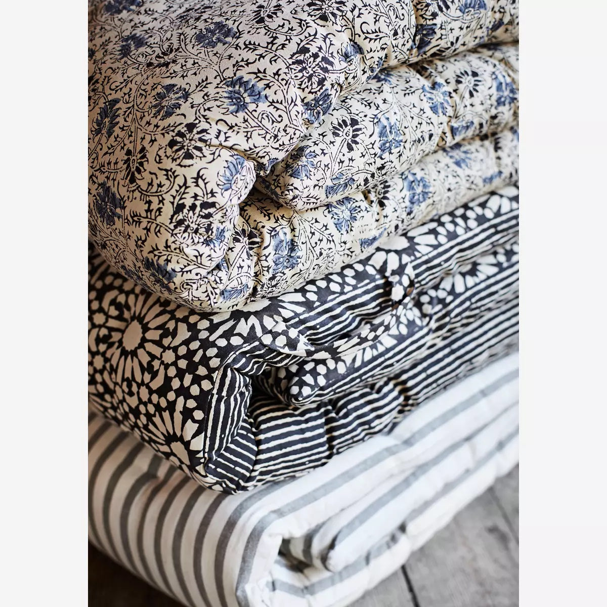 Double Sided Printed Cotton Mattress 70x180cm Black, Off White - LEEF mode en accessoires