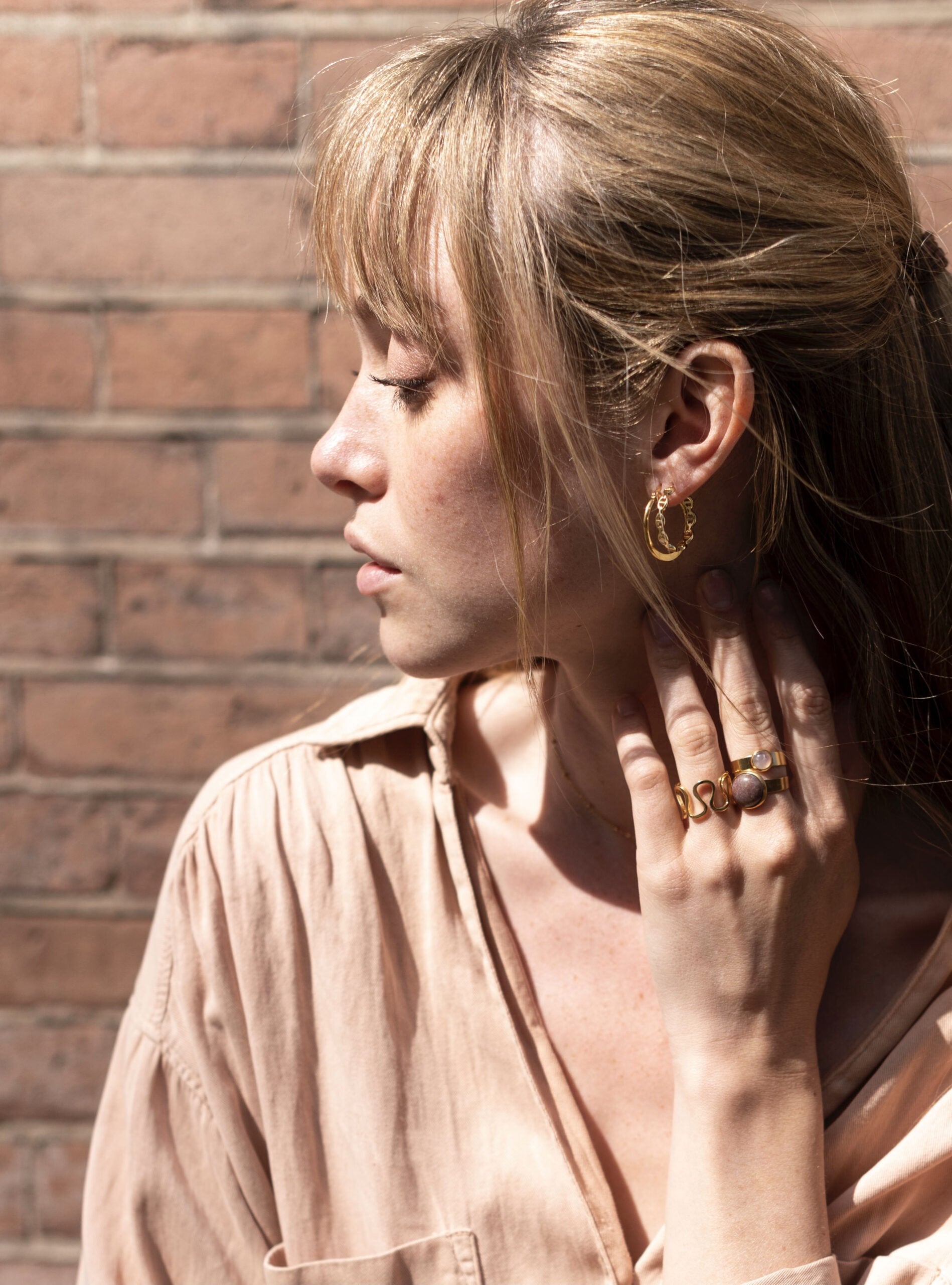 OPENGEWERKTE OORRINGEN (2CM) goud - LEEF mode en accessoires