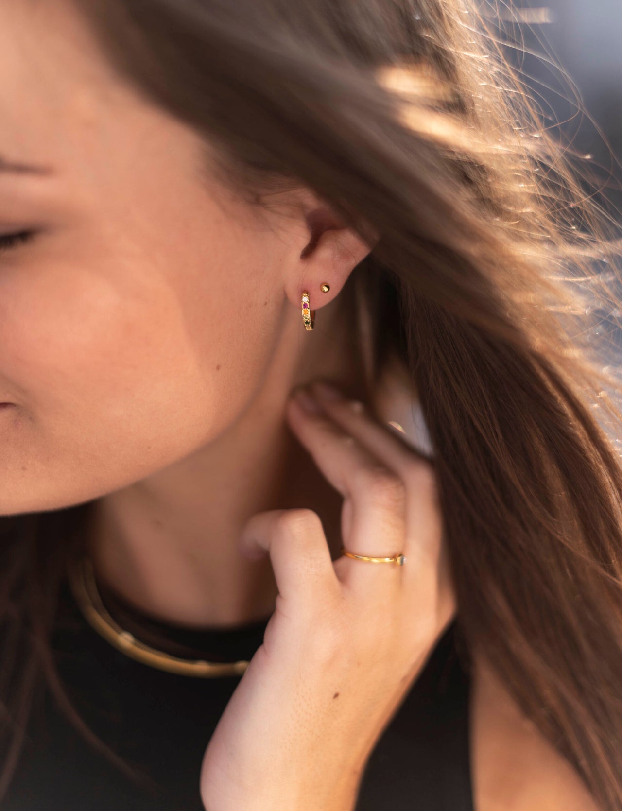 Oorstekertjes small ball goud - LEEF mode en accessoires