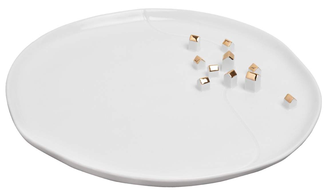 Porcelain stories plate village gold dia:32cm - LEEF mode en accessoires