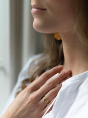 Ring met blaadjes (II) goud - LEEF mode en accessoires