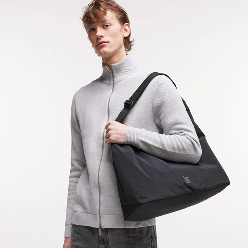 T-SHAPE BAG LARGE MONOCHROME 100 black - LEEF mode en accessoires