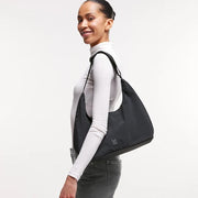 T-SHAPE BAG SMALL MONOCHROME 100 black - LEEF mode en accessoires