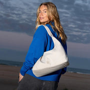 T-SHAPE BAG SMALL MONOCHROME 831 soft shell - LEEF mode en accessoires