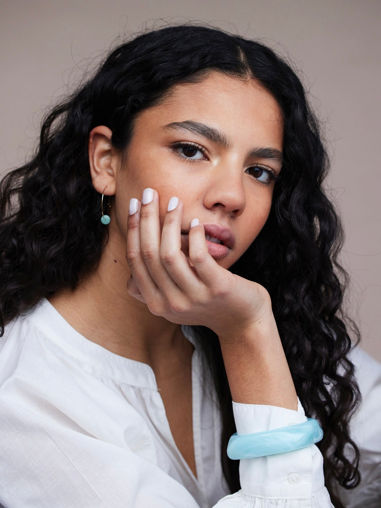 VIERKANTE BANGLE TURQUOISE MÊLÉE Turquoise - LEEF mode en accessoires
