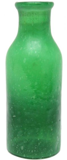 Vase In Opaline Glass Green van De Weldaad te koop bij LEEF mode en accessoires Meppel