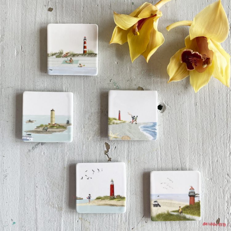 Ziltig zand van Ameland mini van StoryTiles te koop bij LEEF mode en accessoires Meppel