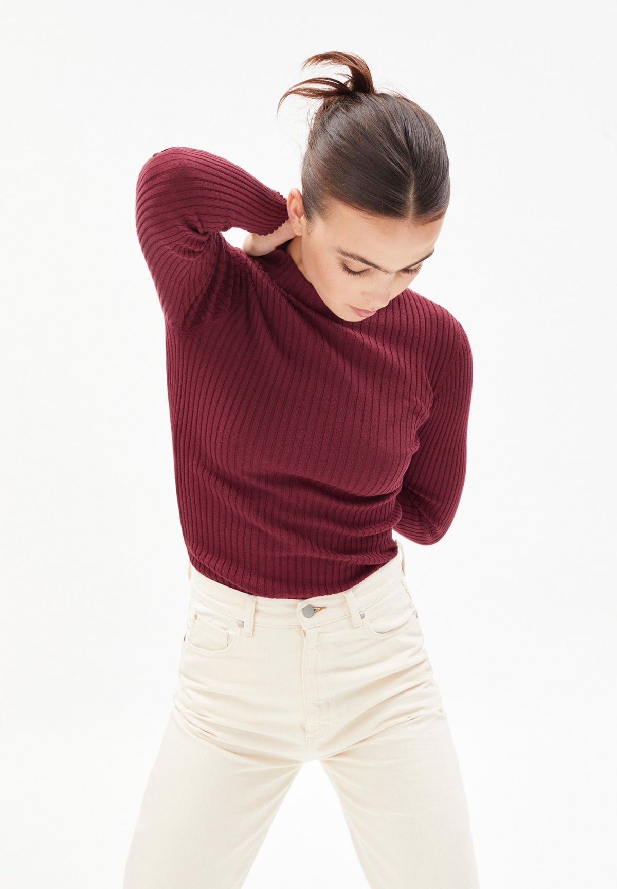 ALAANIA1747Rubyred__1