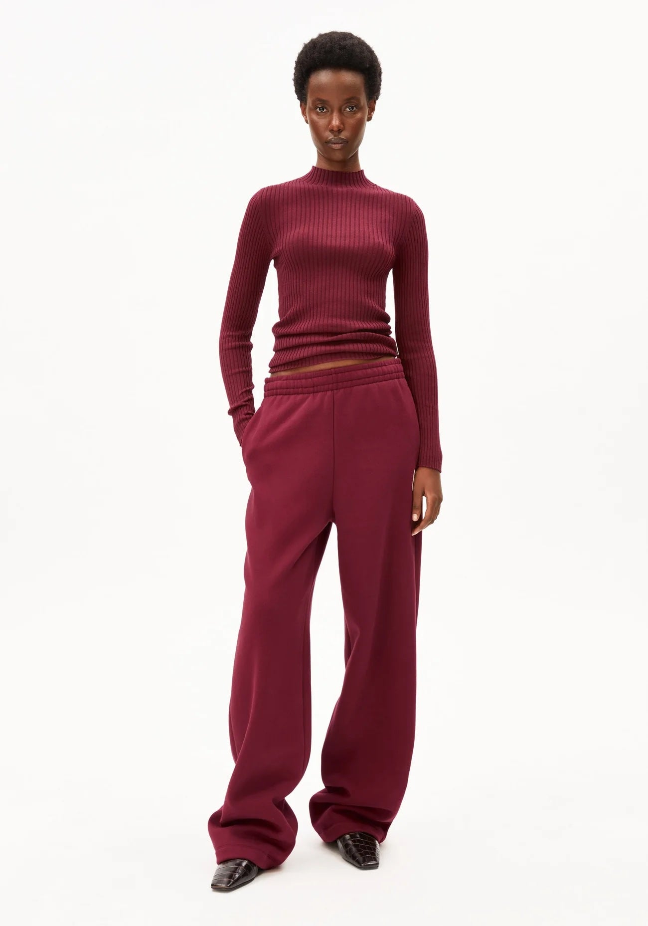 ALAANIA3639VelvetRed__3