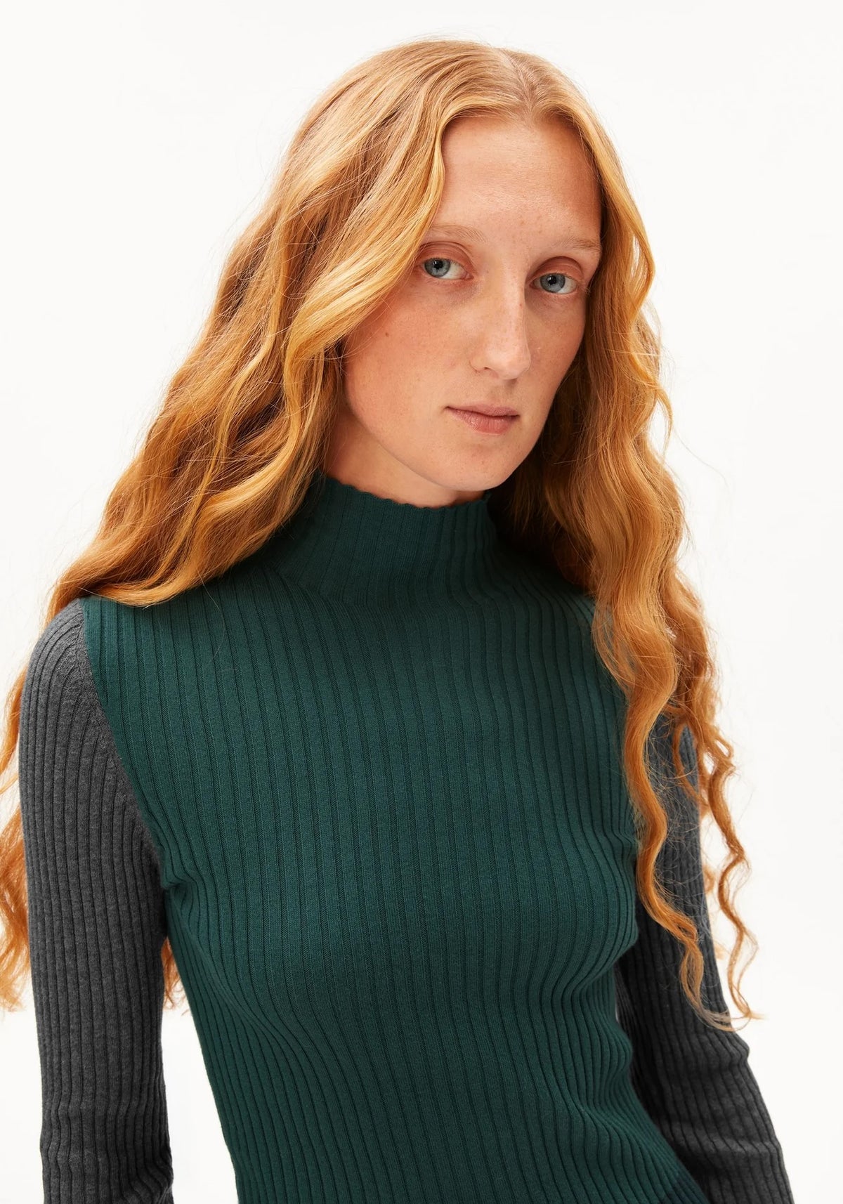 ALAANIAPATCHKNITSWEATER3763MidnightReef__4