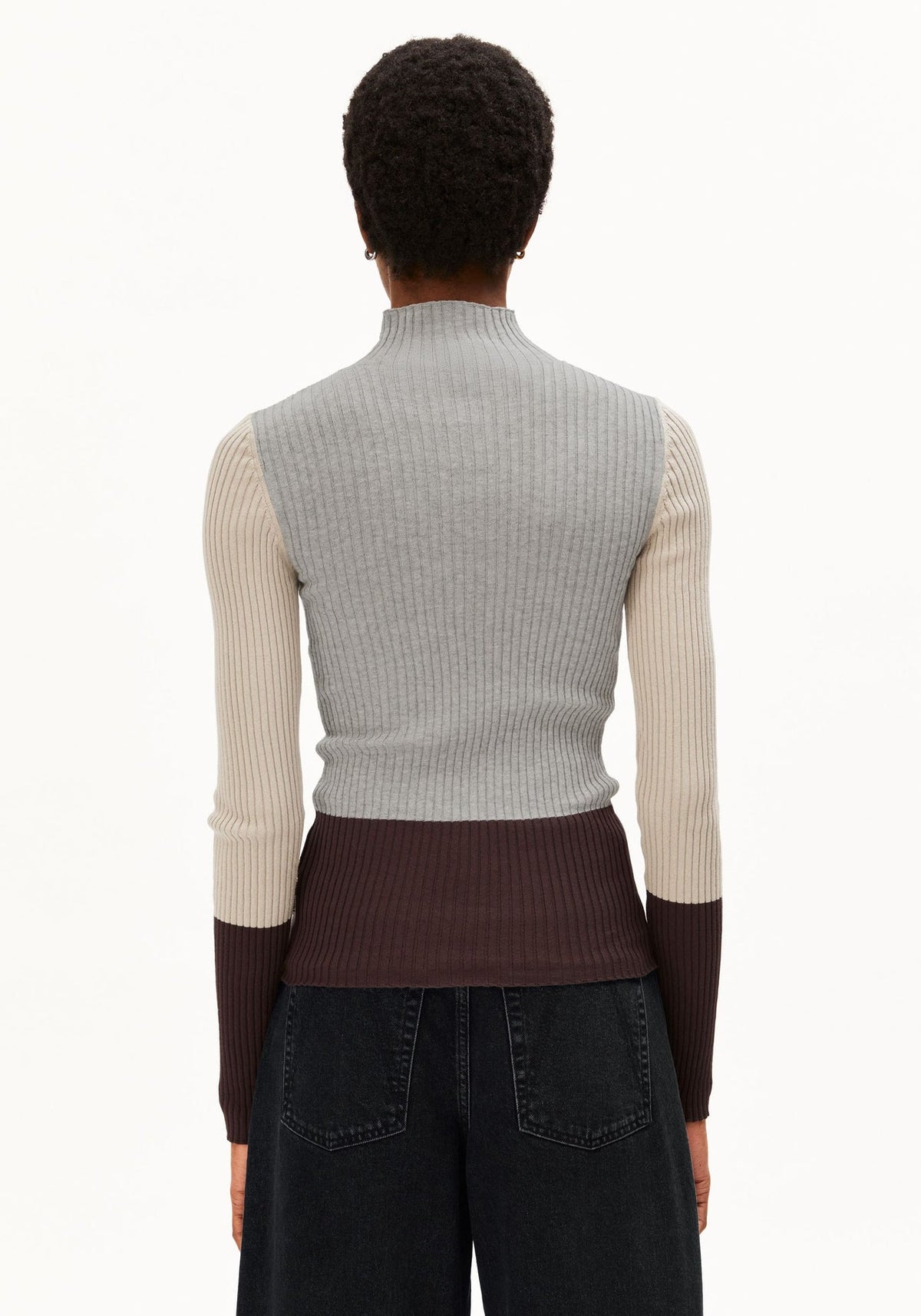 ALAANIAPATCHKNITSWEATER3869SilverMelange-Sandstone__2