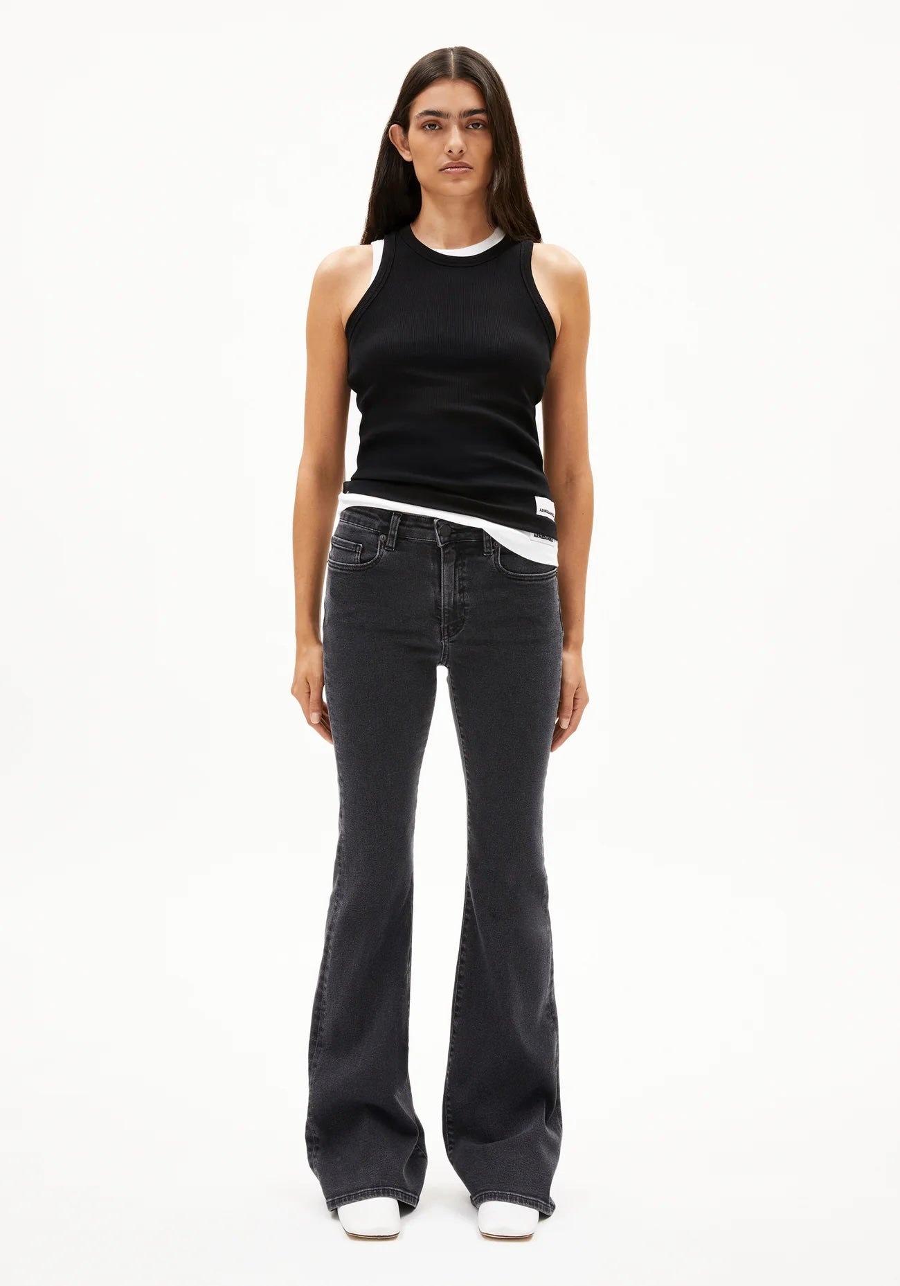 ANAMAA 2453 True Black Washed - LEEF mode en accessoires