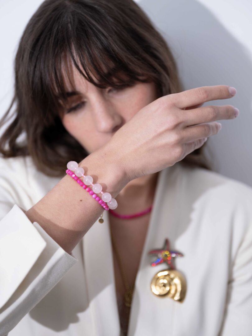 ARMBANDJEMETGEMSTONEBALLETJES_APRICOTfelroze__6