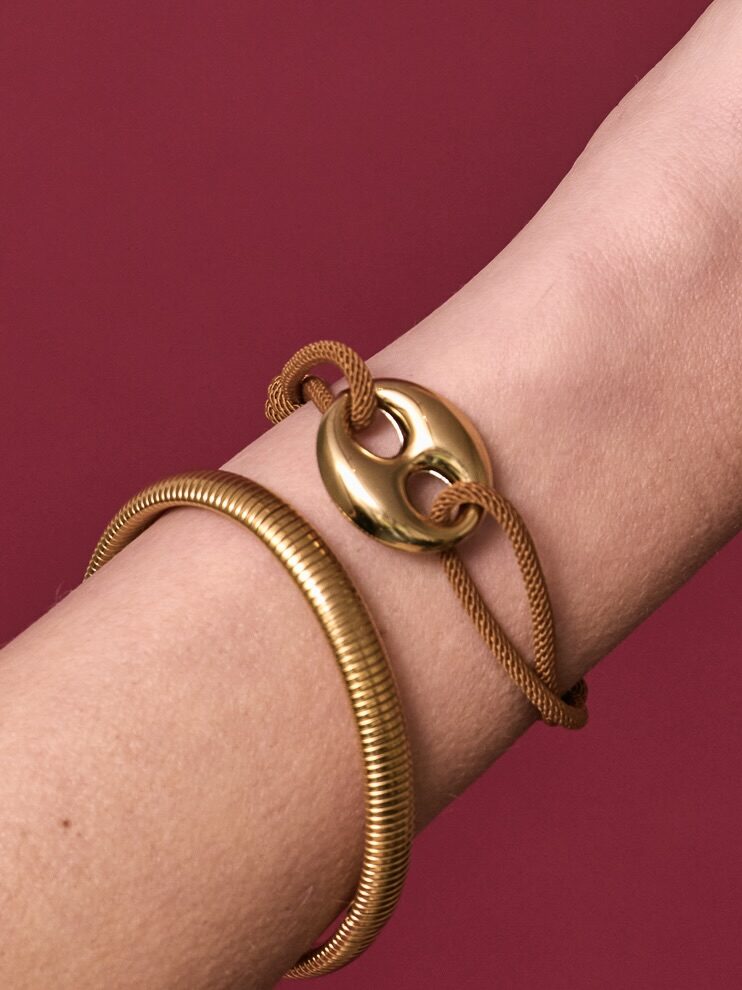 ARMBANDMETOPENGEWERKTEBEDELCamel__4