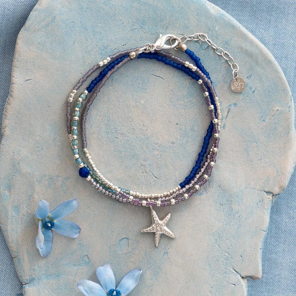 Adventurous Lapis Lazuli Necklace Gold Colored Lapis Lazuli - LEEF mode en accessoires