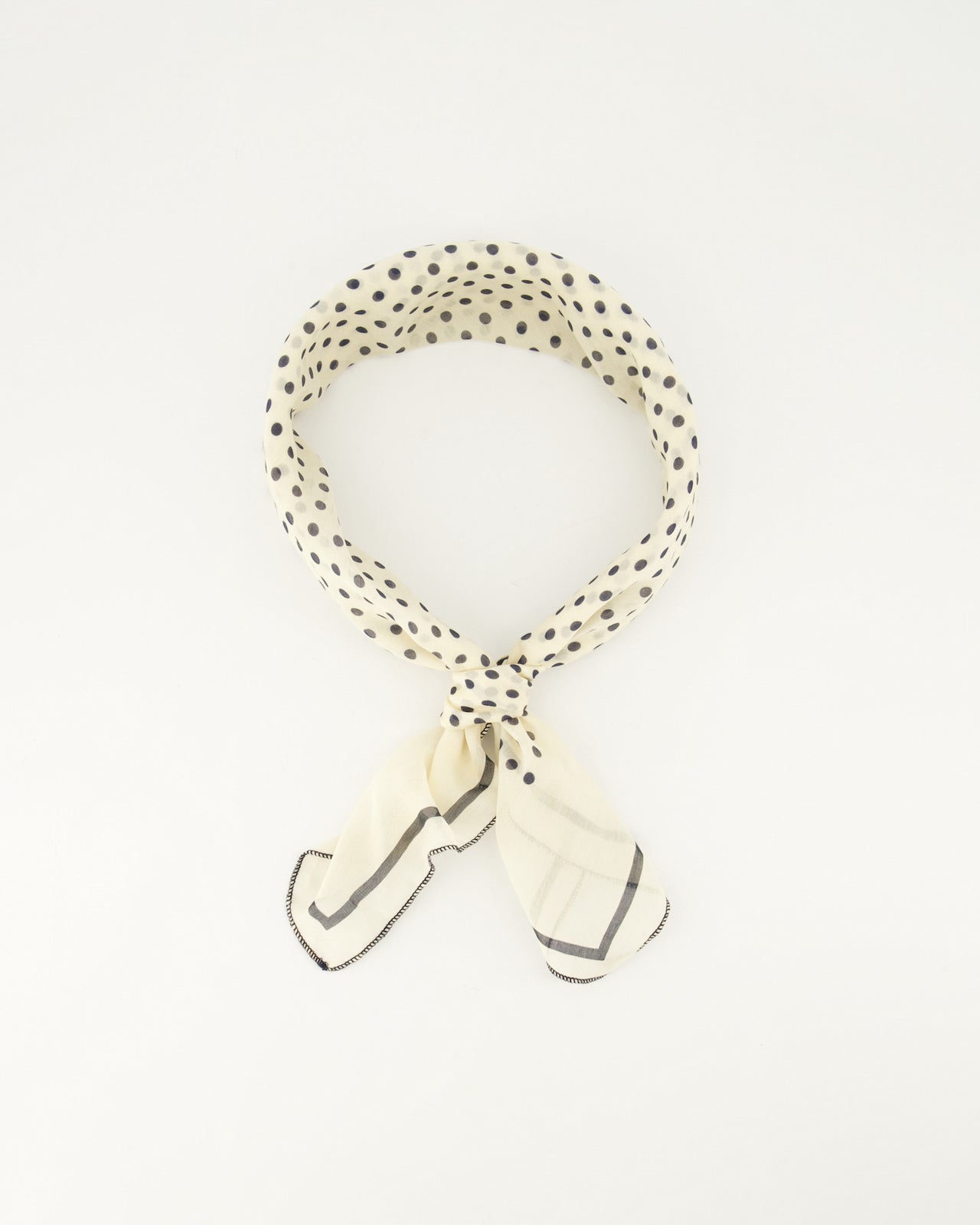 Astrid Groot Sjaals Beige Polkadot - LEEF mode en accessoires