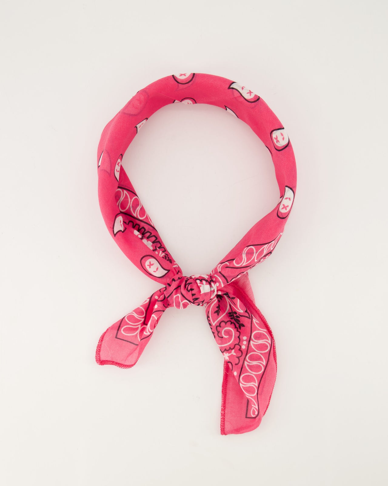 Astrid Groot Sjaals Fuchsia - LEEF mode en accessoires