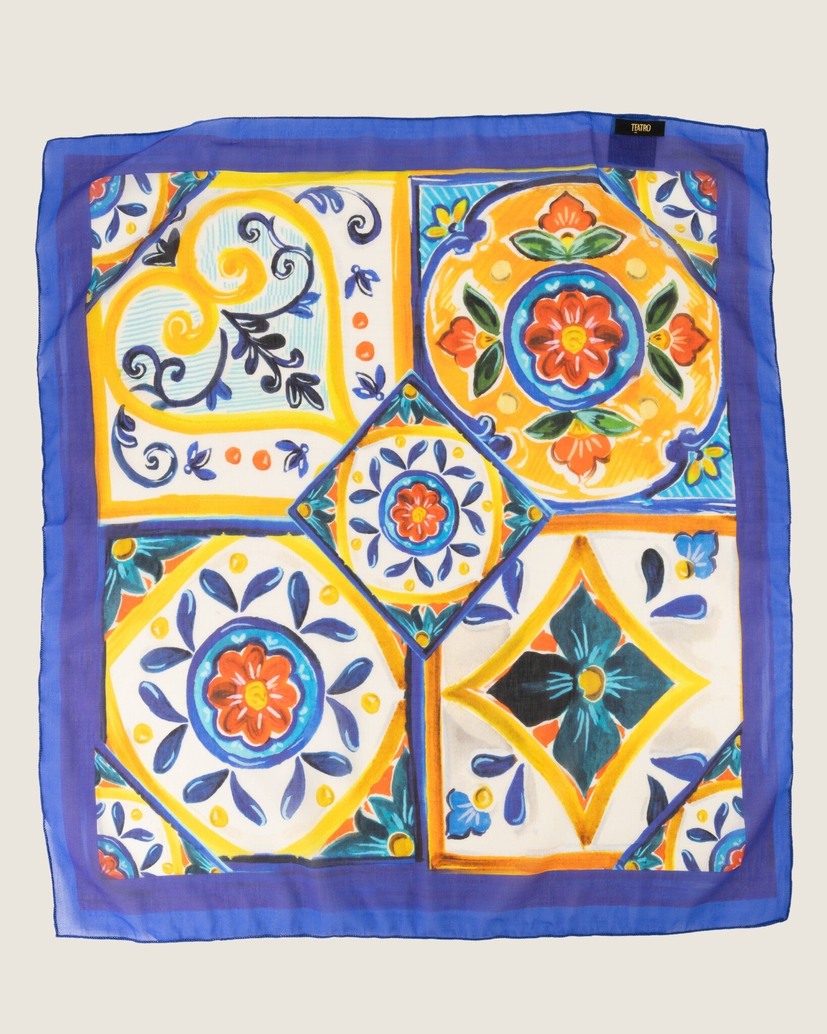 Astrid Groot Sjaals Multi Positano - LEEF mode en accessoires