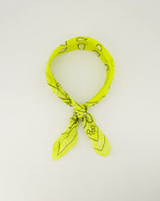 Astrid Groot Sjaals geel - LEEF mode en accessoires