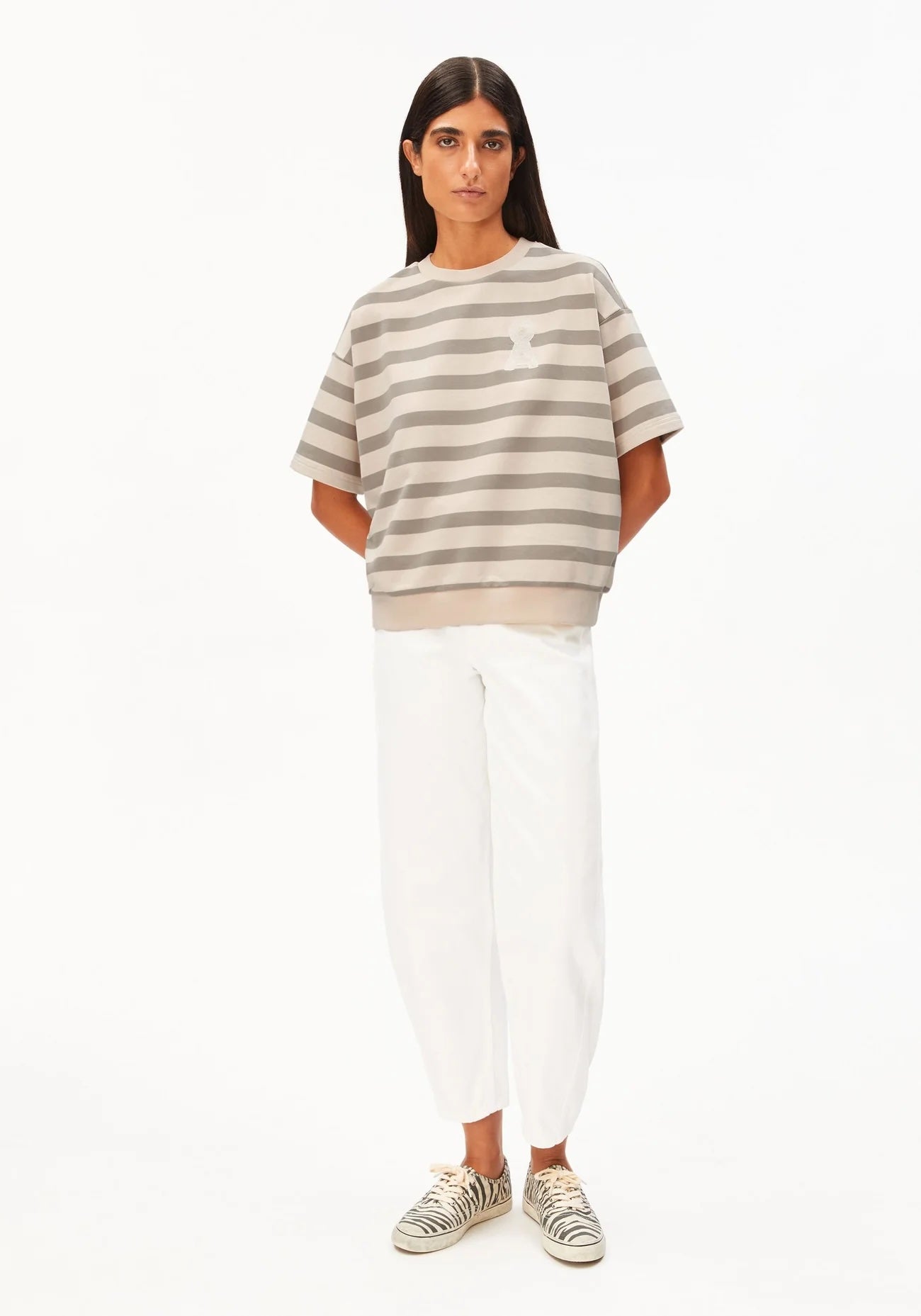 BAMIKAASTRIPESWEAT3598Undyed-SealGrey__3