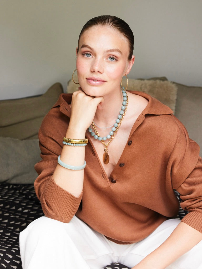 BANGLE GELAKTE HARS  Zeegroen-Melee