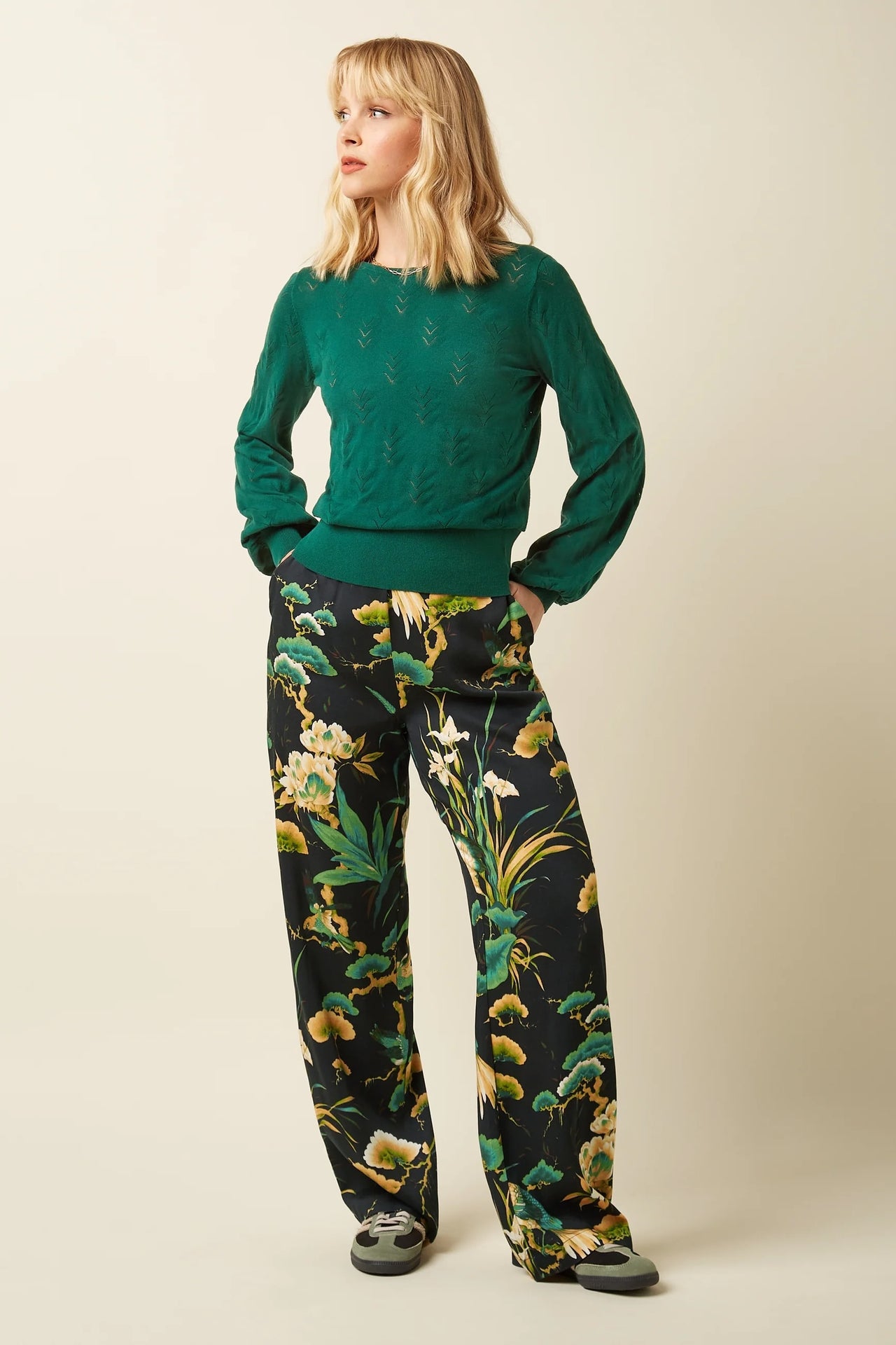Bell Top Club 219 Botanical Green