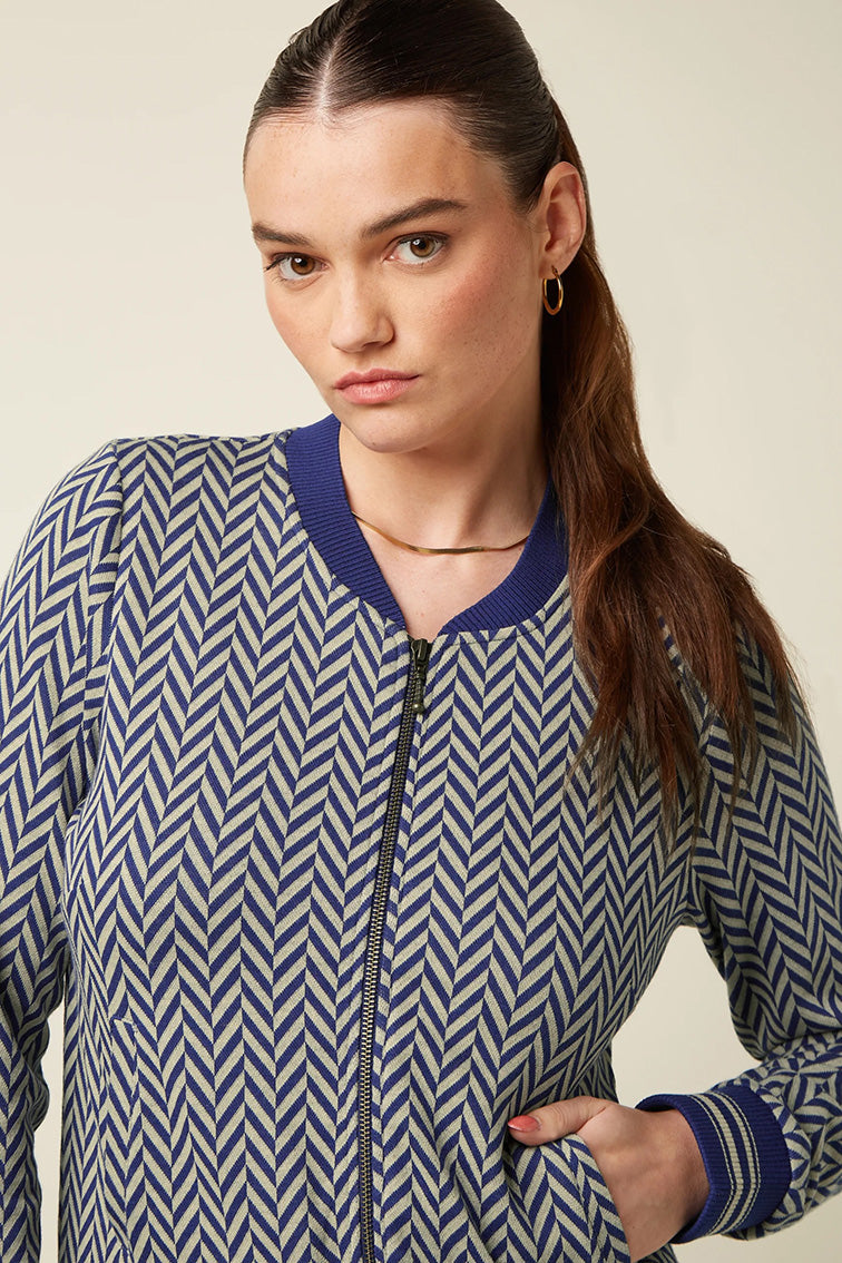 BessieJacketSloan439Marazine__3