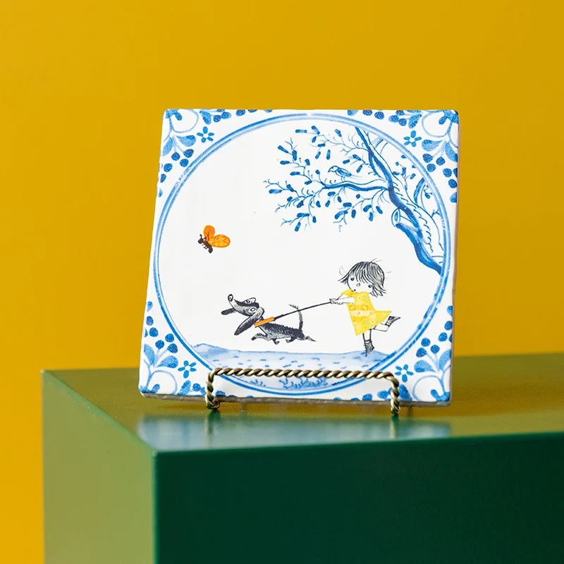 Set van tien kleine tegeltjes met lieve illustraties van beste vriendjes, ontworpen door StoryTiles.