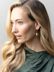 "Bold drop" oorbellen goud - LEEF mode en accessoires