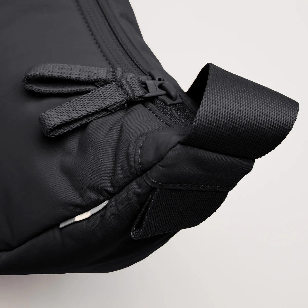 CLOUDMOONBAGSMALL100black__6