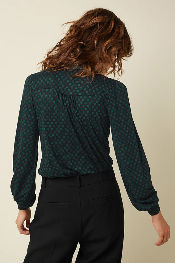 CarinaBlouseChelsea001Black__2