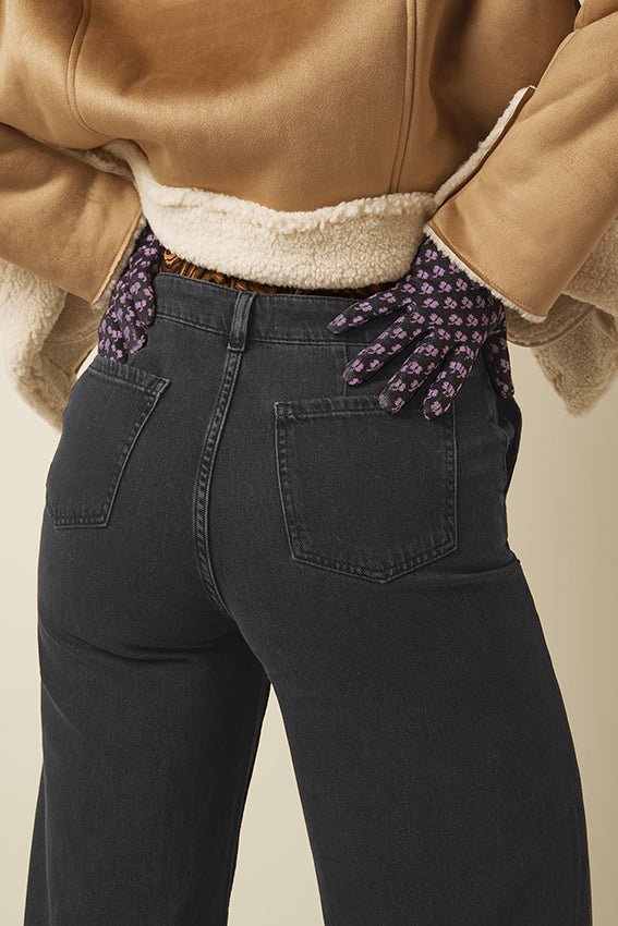Lichtpaarse Chelsea handschoen van King Louie, model 515 Crocus Lilac, met elastische band en comfortabele pasvorm