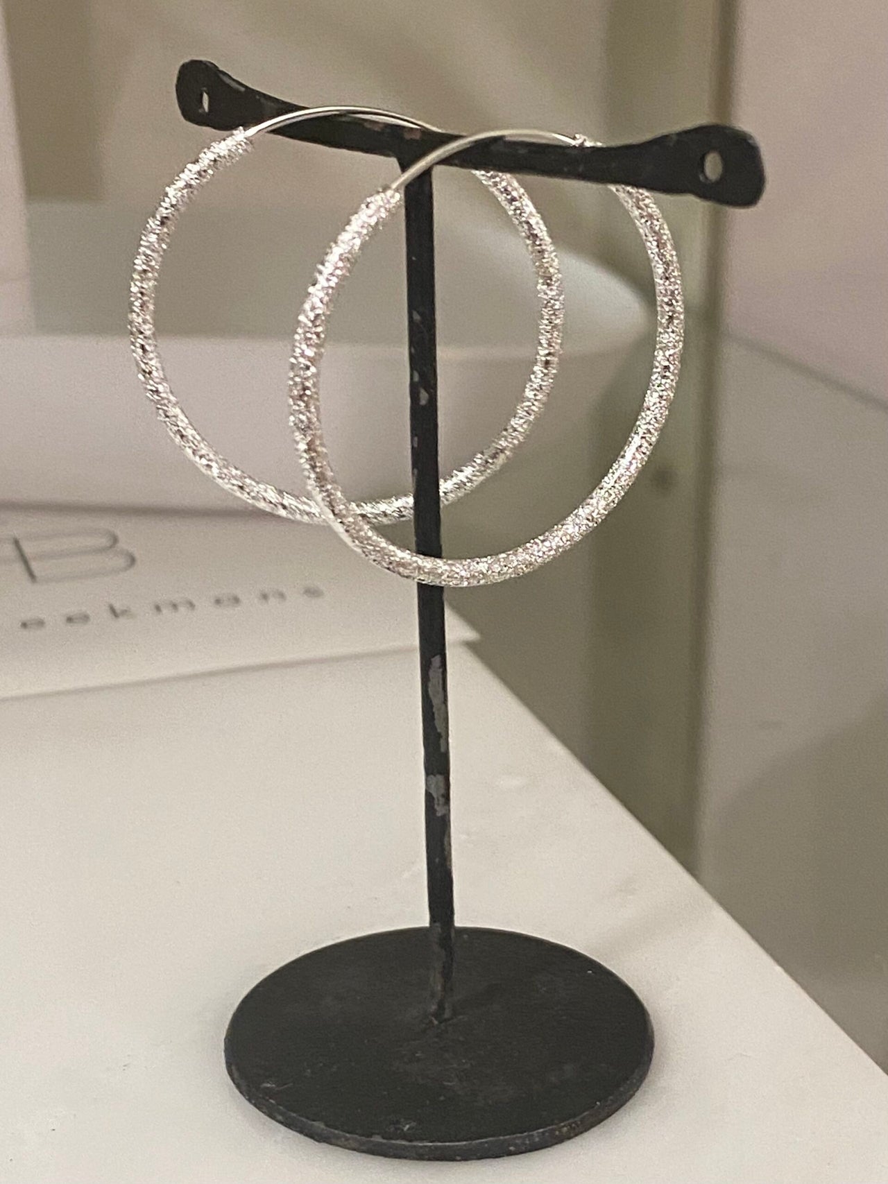 Creolen met Textuur Zilver - LEEF mode en accessoires