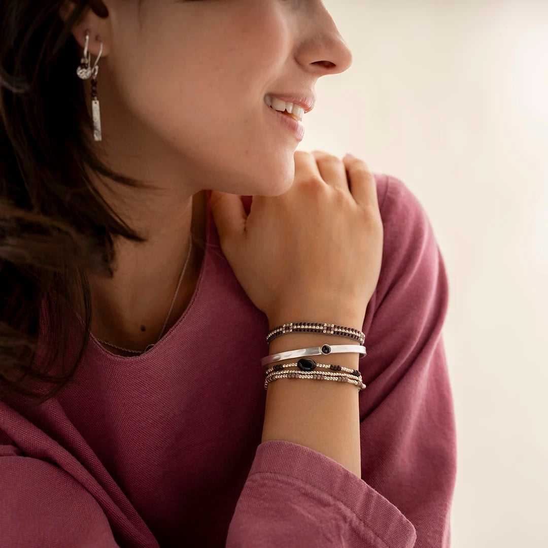 Energetic Garnet Bracelet SC - LEEF mode en accessoires