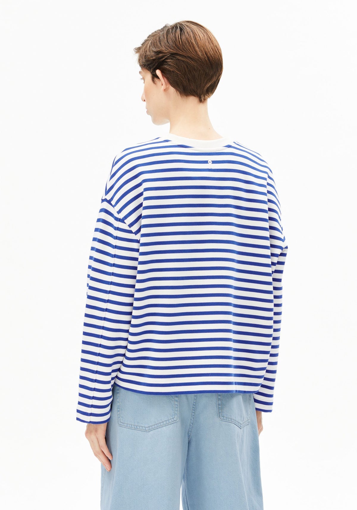 FRANKAAMAARLENSTRIPESWEAT_3545Undyed-DynamoBlue_2