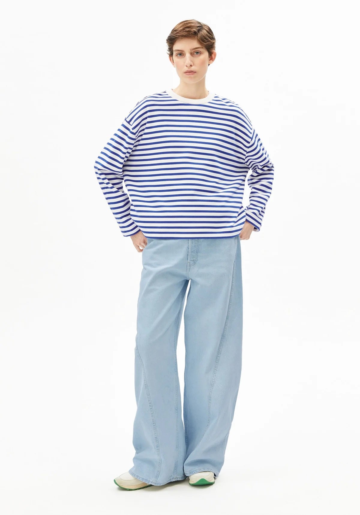 FRANKAAMAARLENSTRIPESWEAT_3545Undyed-DynamoBlue_3