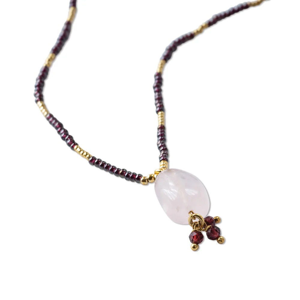 Fabulous Rose Quartz Garnet Necklace Gold Colored Rose quartz - LEEF mode en accessoires