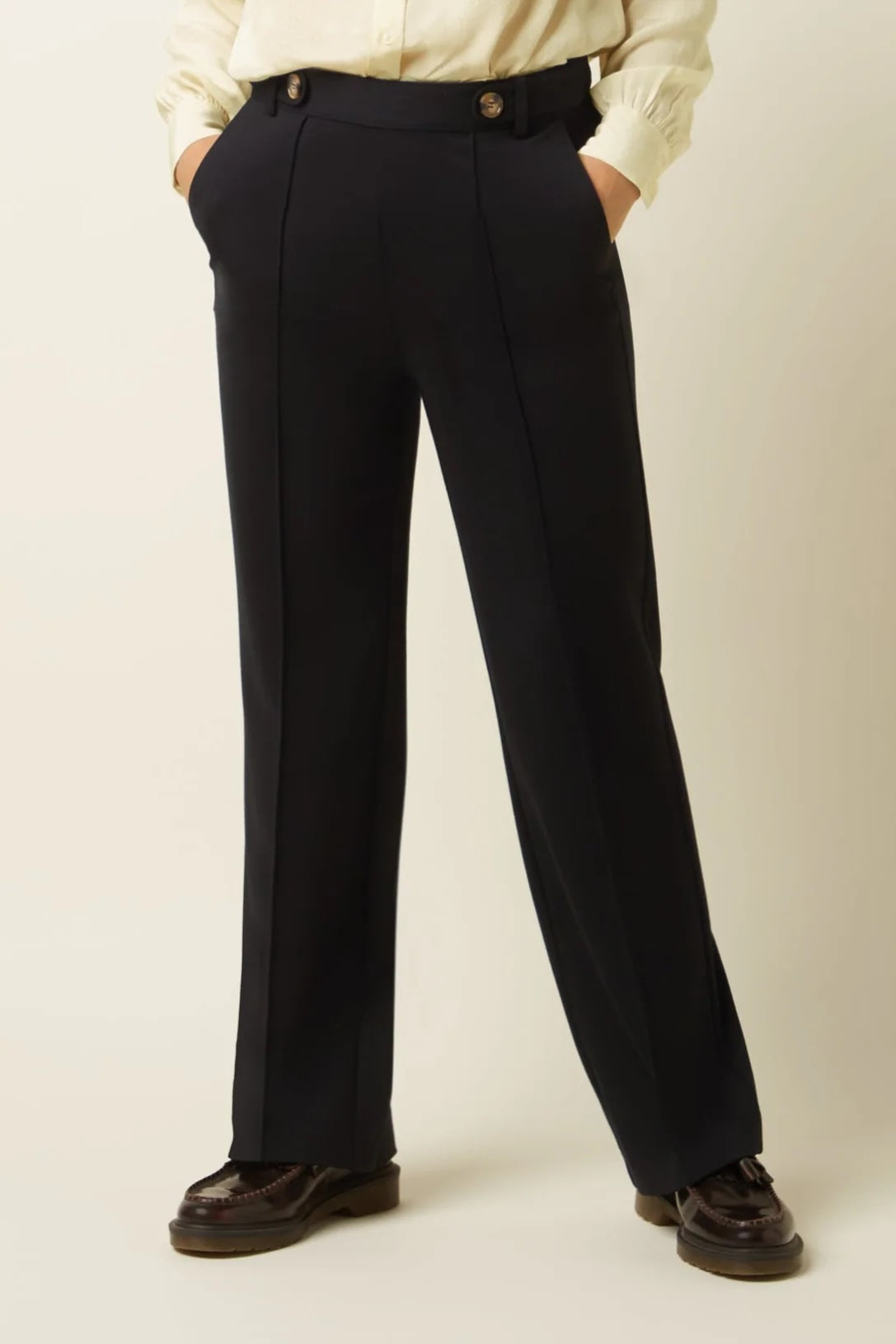 Garbo Pintuck Pants Uni Rodeo 001 Black