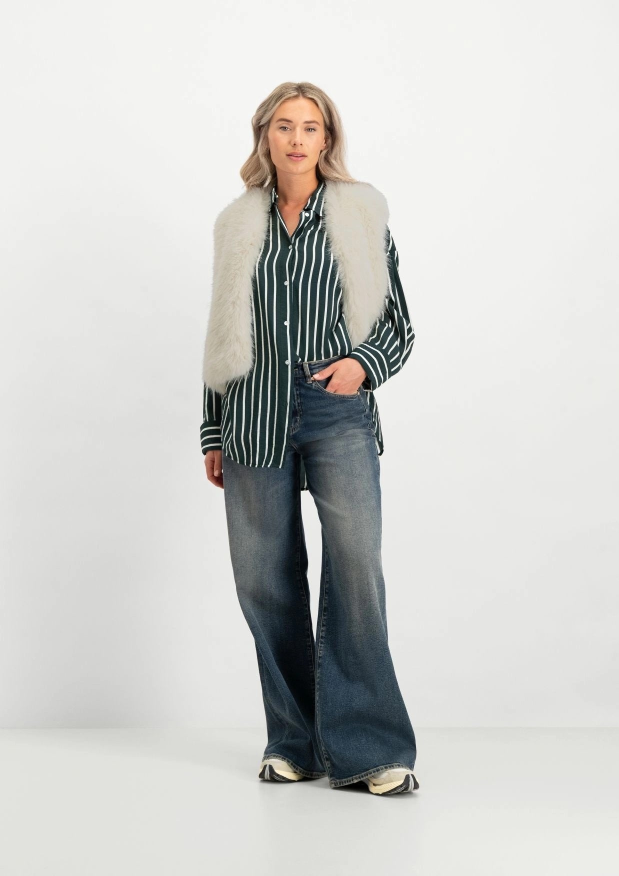 Giselle Gilet 1836 Cannoli Cream
