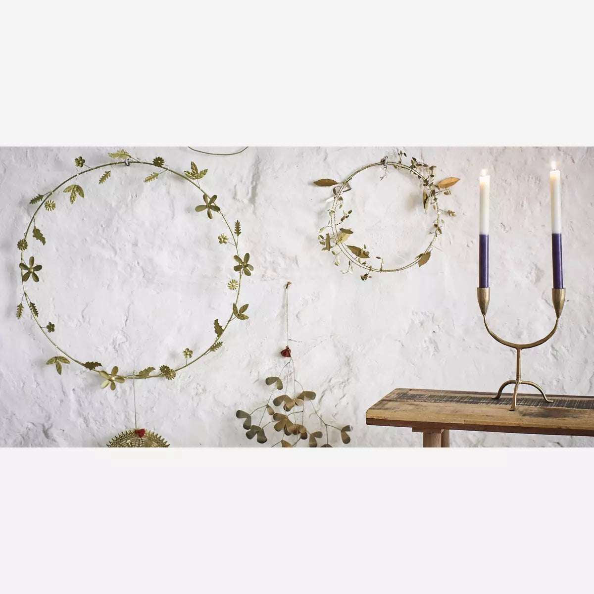 Hanging Iron Ornament D:12cm Gold - LEEF mode en accessoires