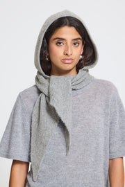 IACHI Charlotte hoed in medium grijs, geschikt voor dames, met brede rand en comfortabele pasvorm.